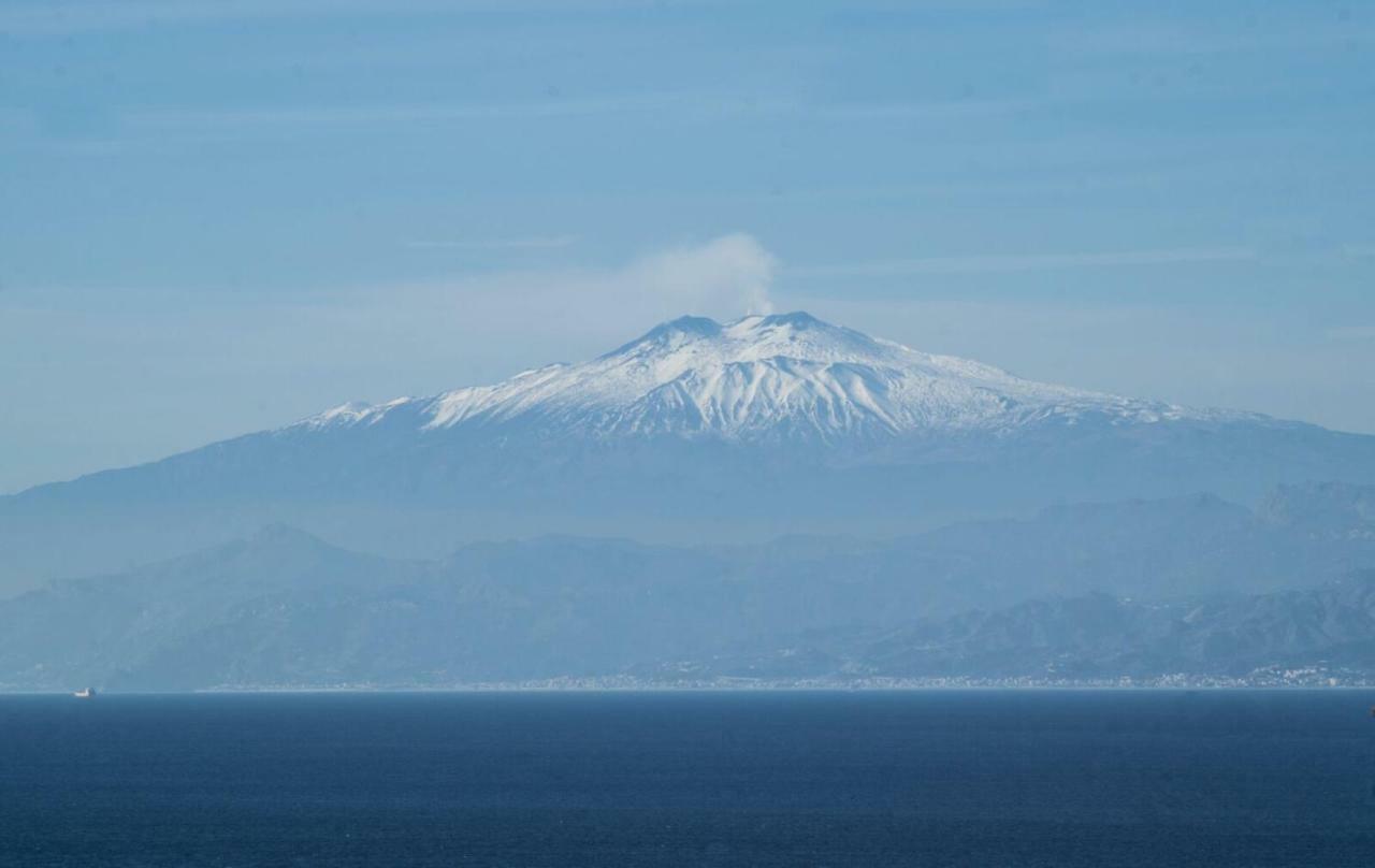 Il Tuo Letto Sullo Stretto Bed & Breakfast Reggio di Calabria Dış mekan fotoğraf